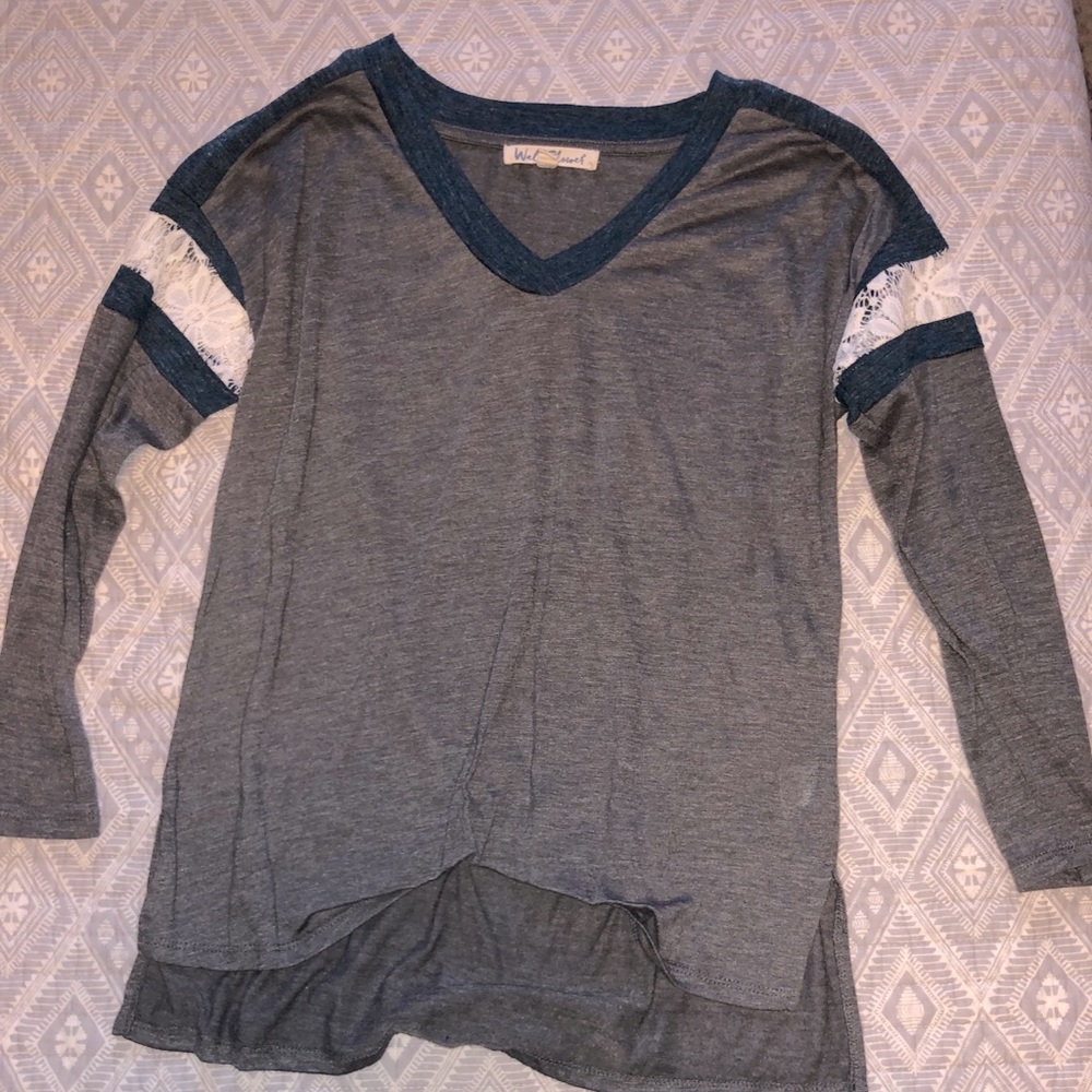 Long sleeve shirt
